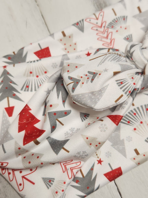 Tree Farm Faux Bow Headhug