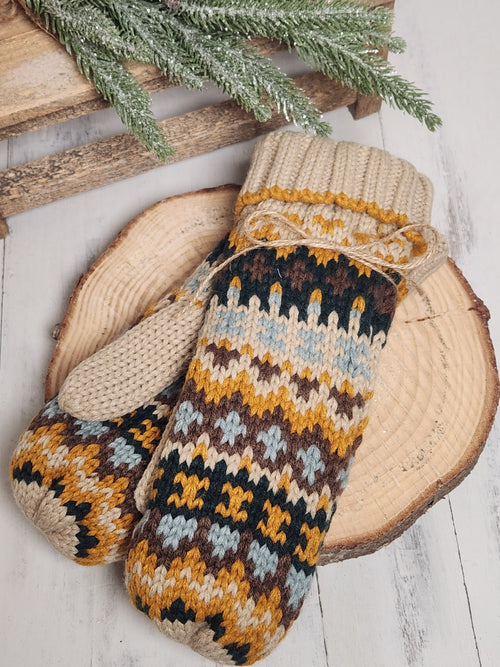 The Winter Wanderer Mittens - Taupe