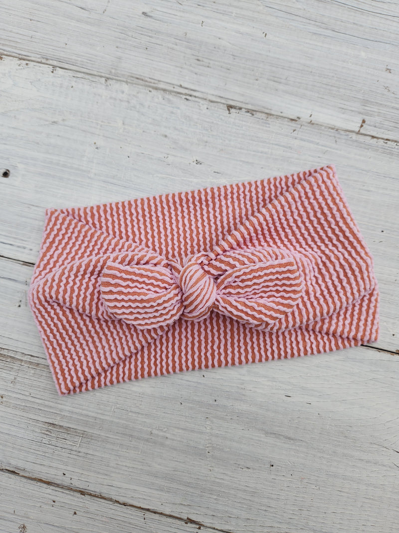 Light Rust Textured Faux Bow Headhug