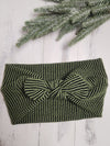 Defying Green & Black Texture Faux Bow Headhug