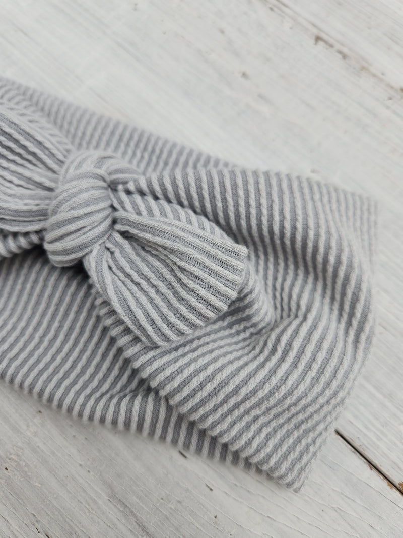Grey Textured Faux Bow Headhug